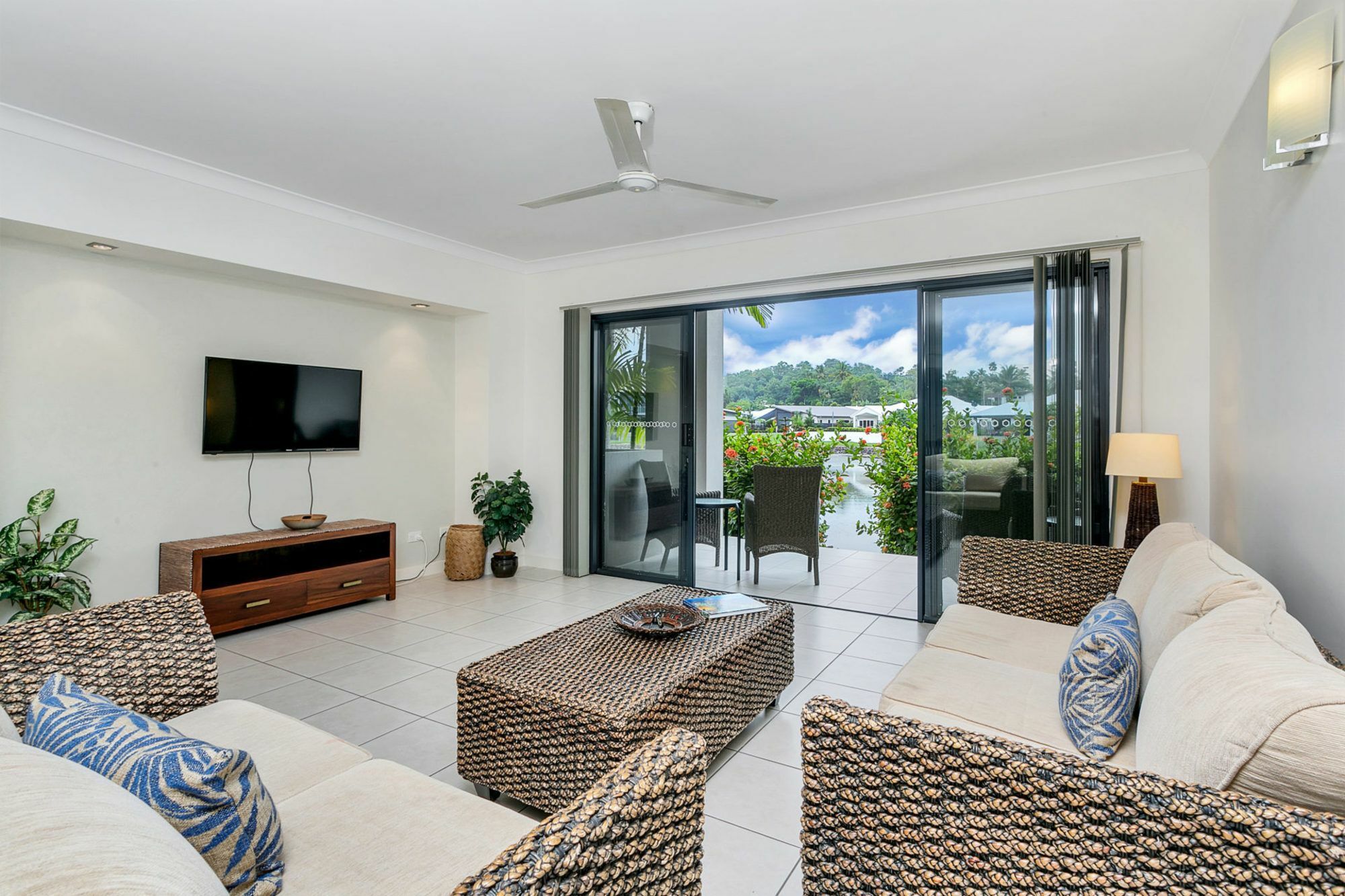 Blue Lagoon Resort Trinity Beach Exterior foto